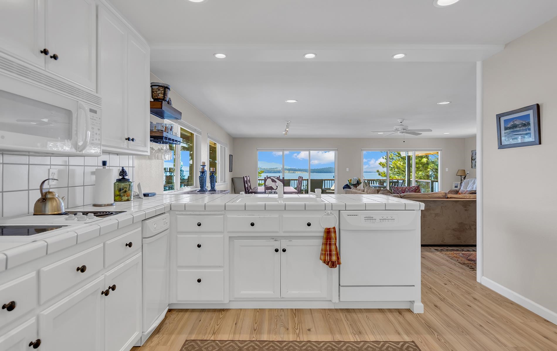 1349 E Lassen View Drive, Lake Almanor, Ohio image 14