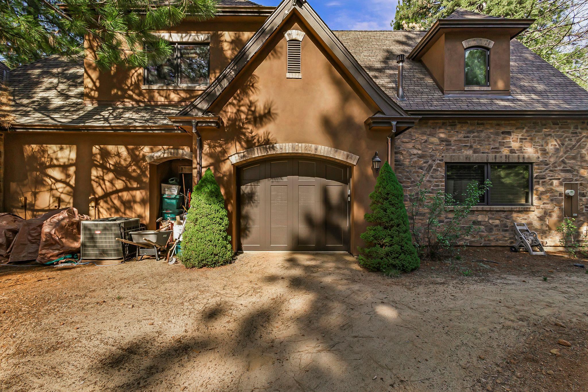 Lake Almanor, California 96137, United States, 3 Bedrooms Bedrooms, ,3 BathroomsBathrooms,Residential,Active,152876