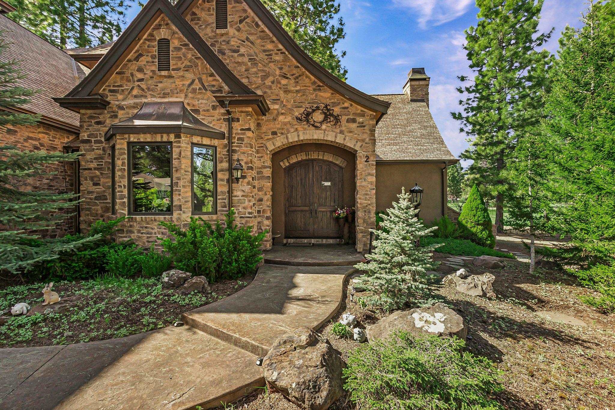 Lake Almanor, California 96137, United States, 3 Bedrooms Bedrooms, ,3 BathroomsBathrooms,Residential,Active,152876