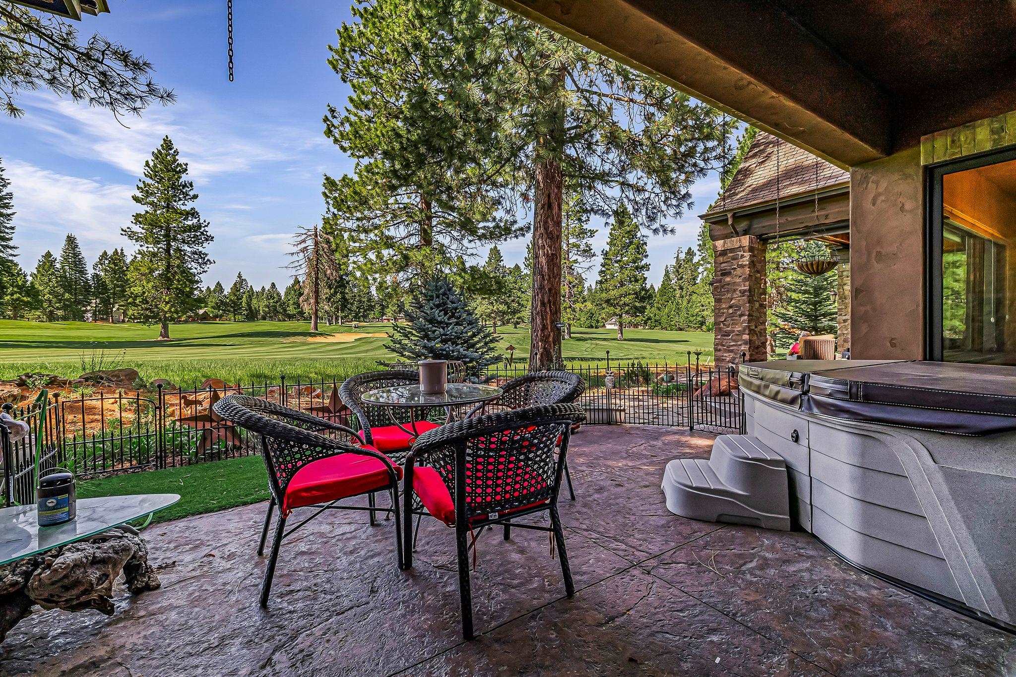 Lake Almanor, California 96137, United States, 3 Bedrooms Bedrooms, ,3 BathroomsBathrooms,Residential,Active,152876