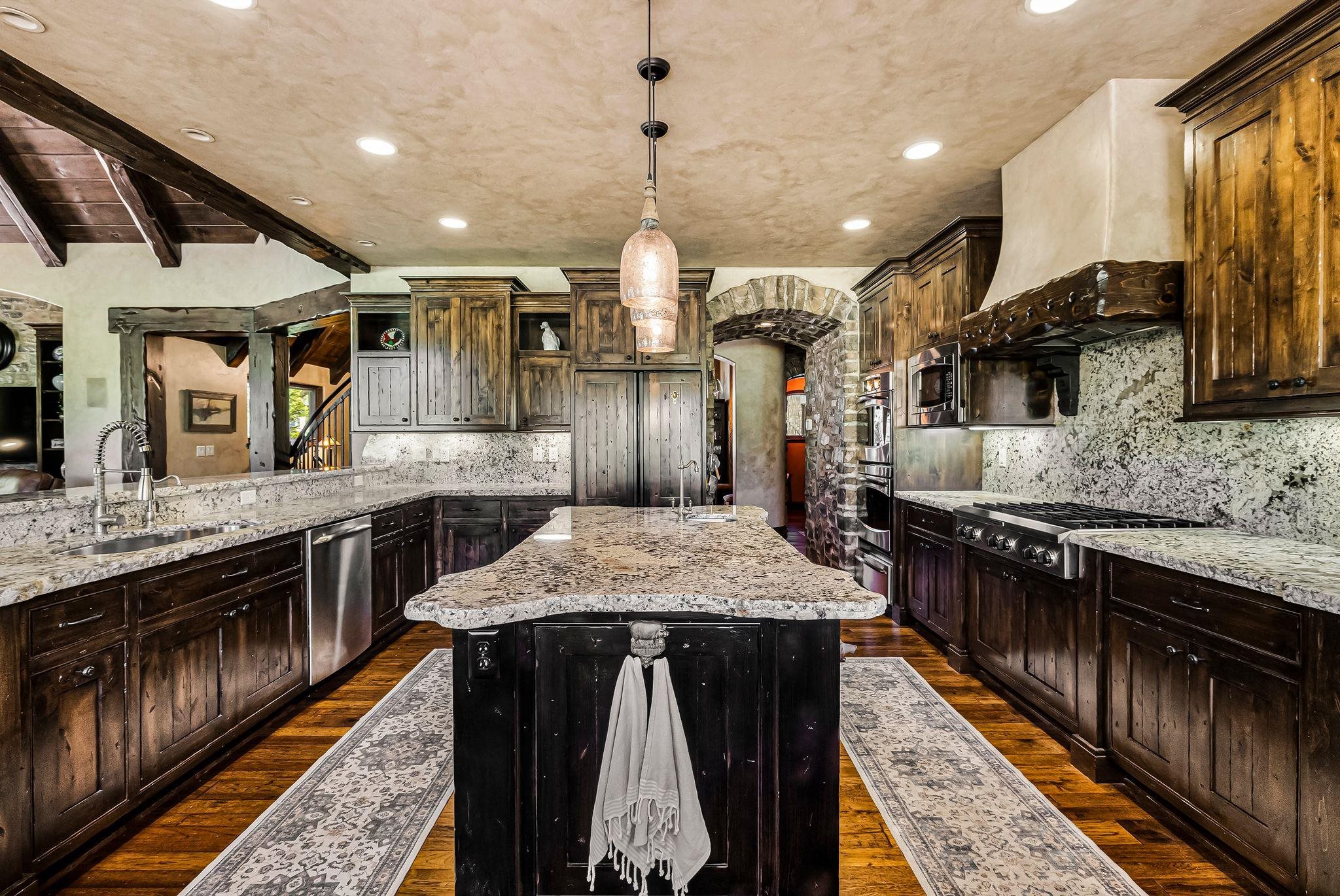 Lake Almanor, California 96137, United States, 3 Bedrooms Bedrooms, ,3 BathroomsBathrooms,Residential,Active,152876