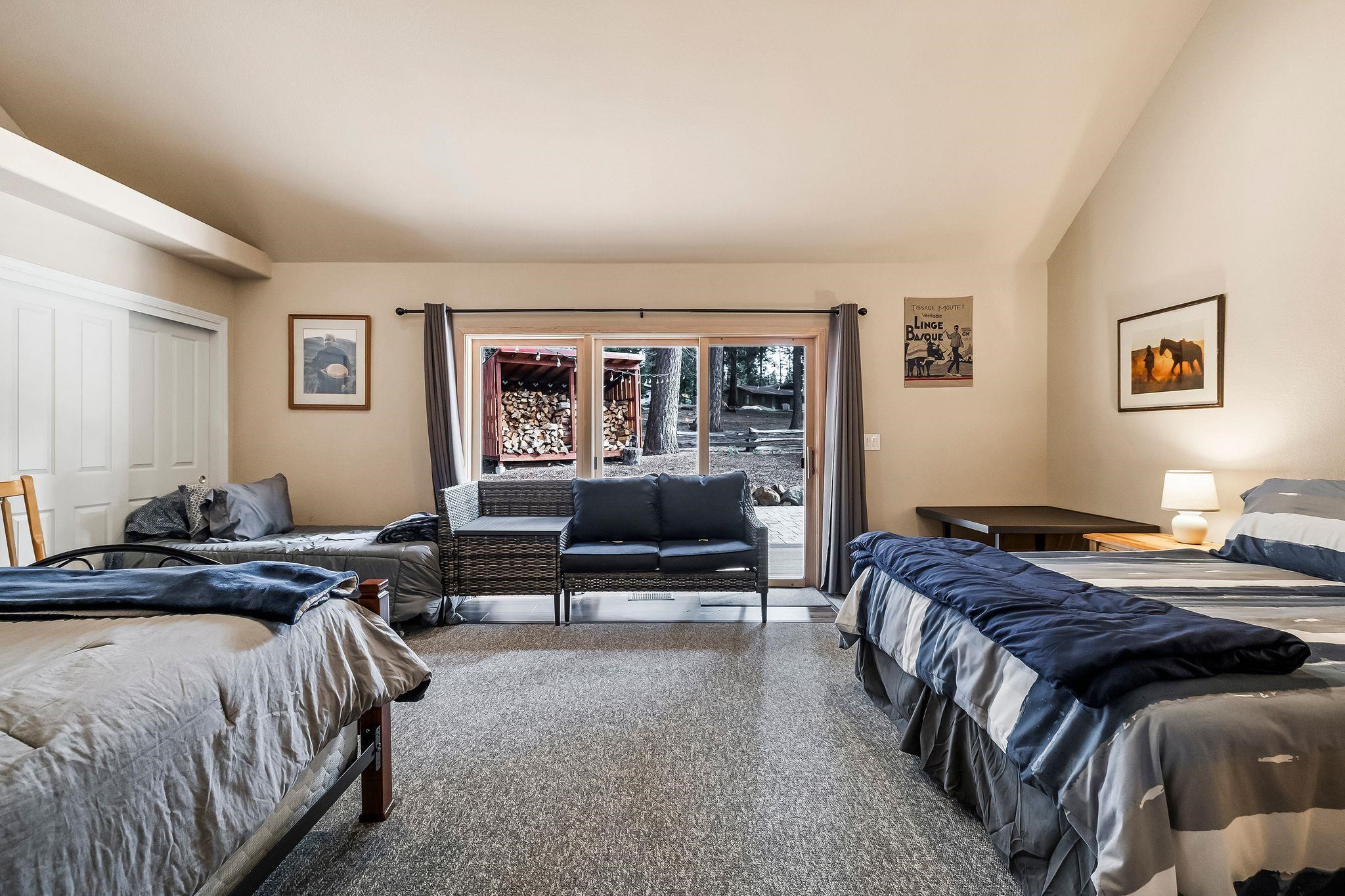 Lake Almanor, California 96137, United States, 3 Bedrooms Bedrooms, ,3 BathroomsBathrooms,Residential,Active,95184