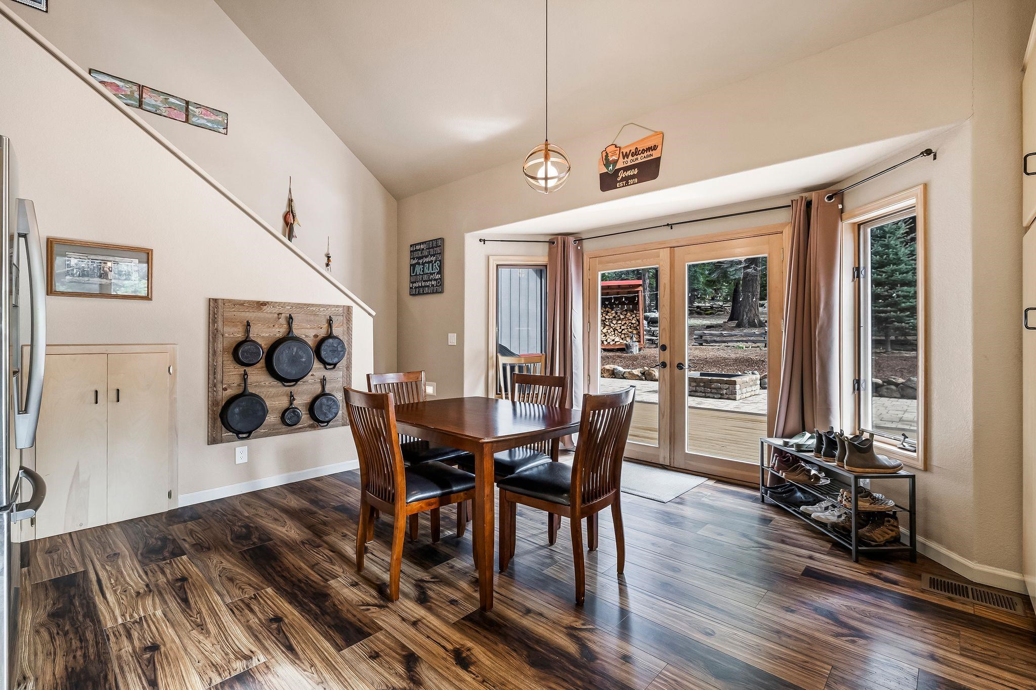 Lake Almanor, California 96137, United States, 3 Bedrooms Bedrooms, ,3 BathroomsBathrooms,Residential,Active,95184