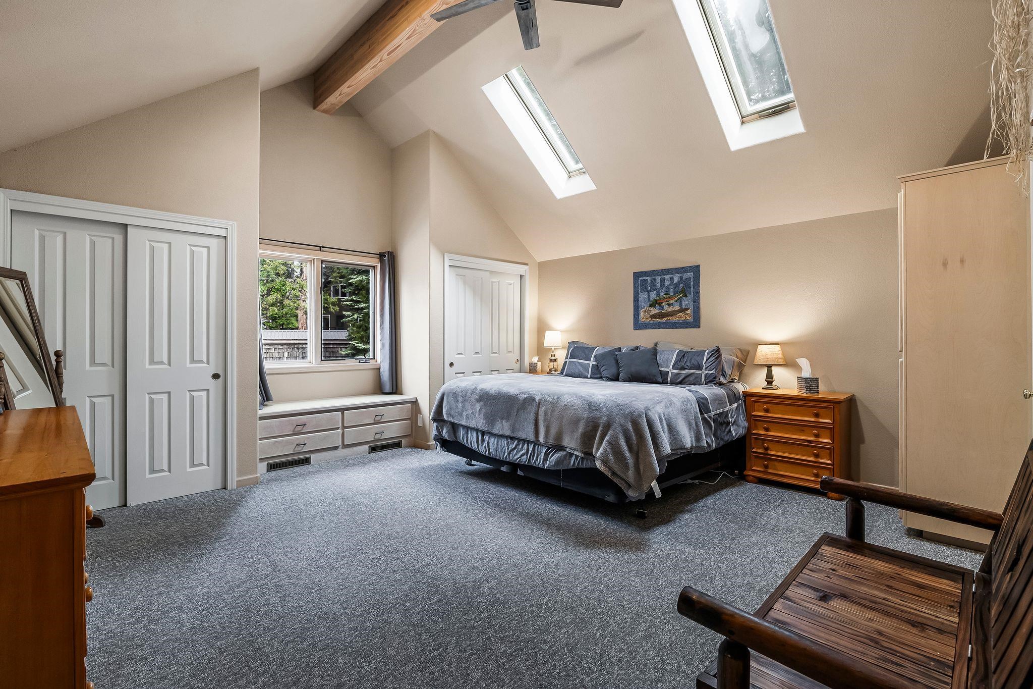 Lake Almanor, California 96137, United States, 3 Bedrooms Bedrooms, ,3 BathroomsBathrooms,Residential,Active,95184