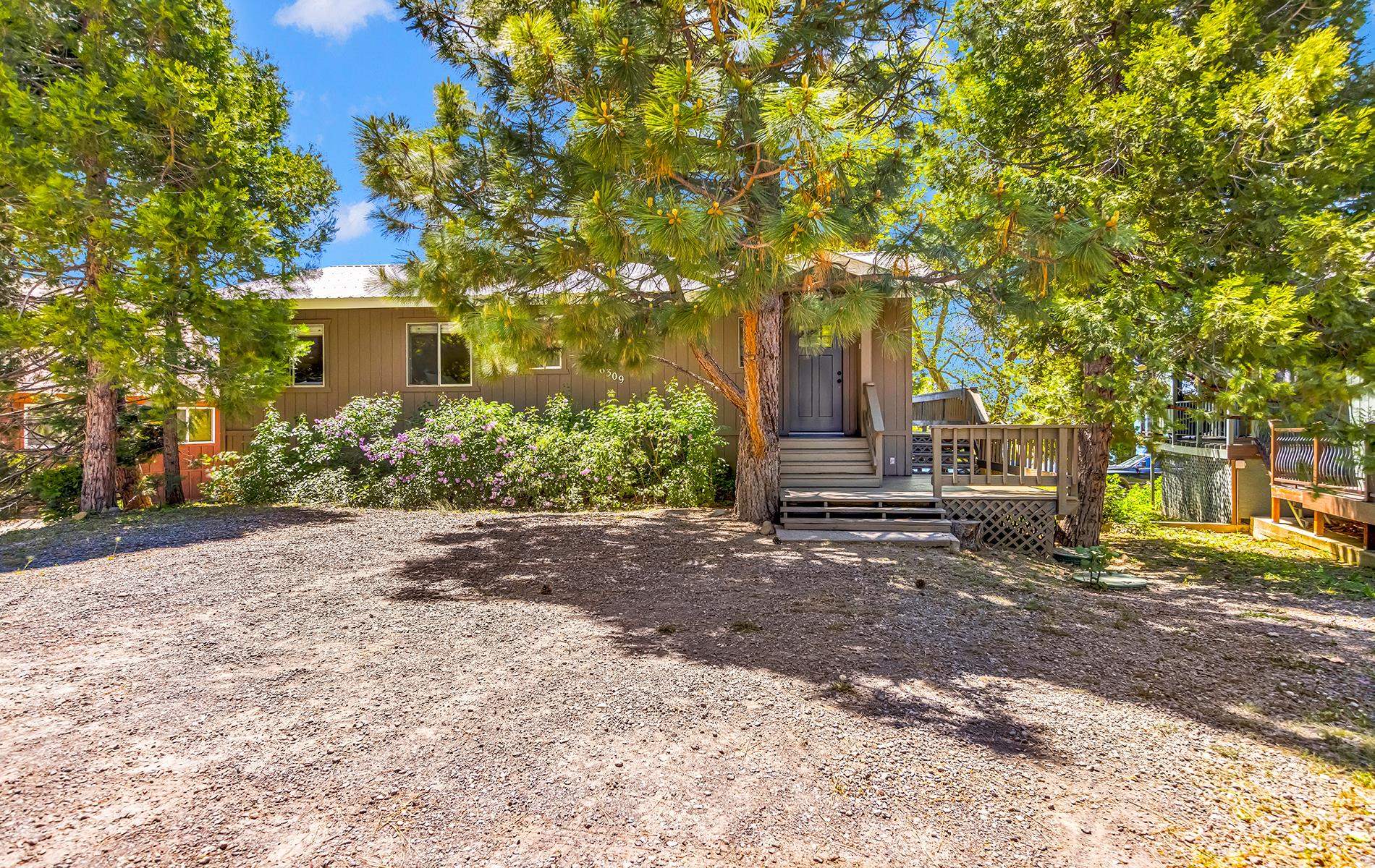 6309 Highway 147 Drive, Lake Almanor, Texas image 2