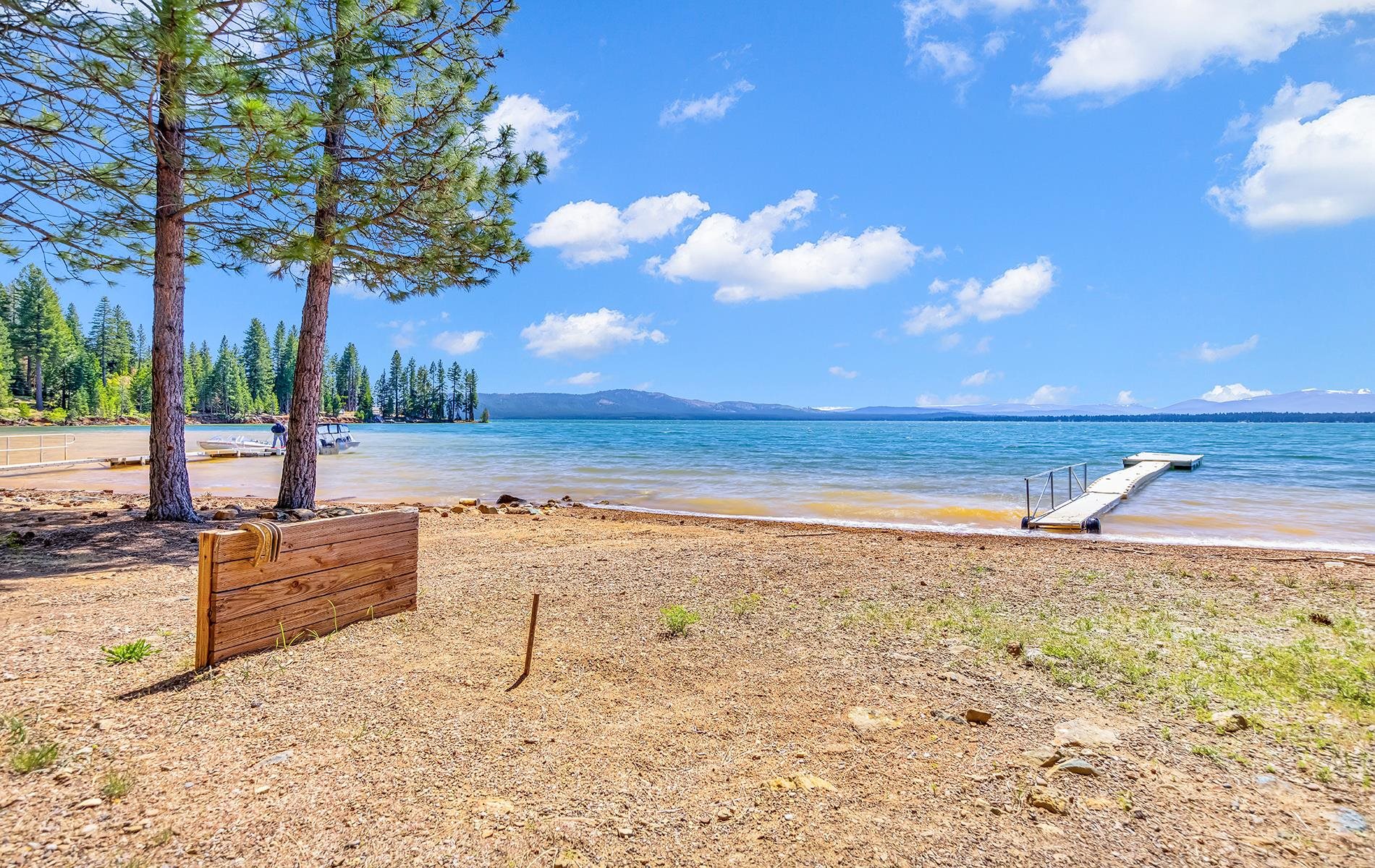 6309 Highway 147 Drive, Lake Almanor, Texas image 6
