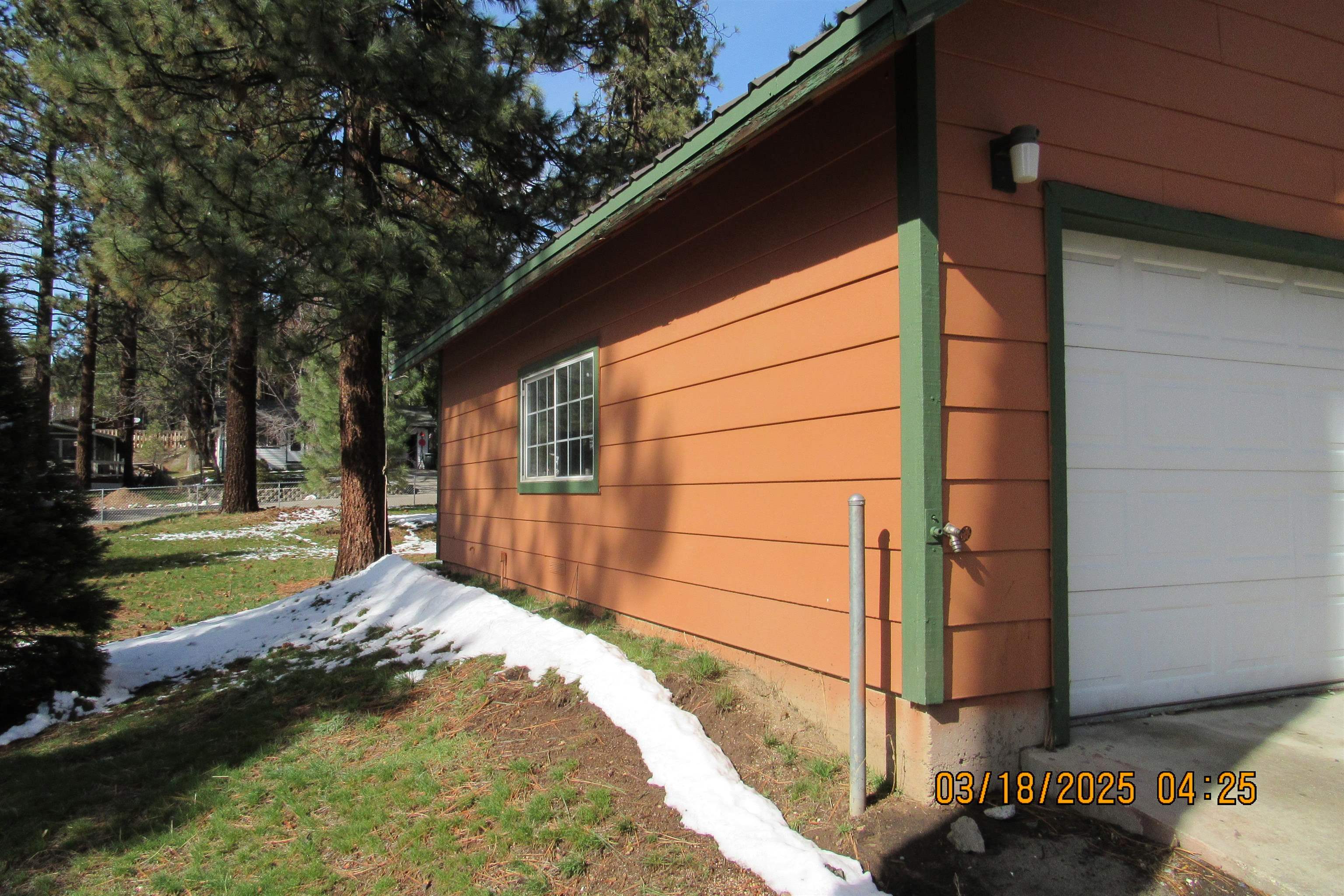 181 W Plumas Avenue, Portola, California image 3