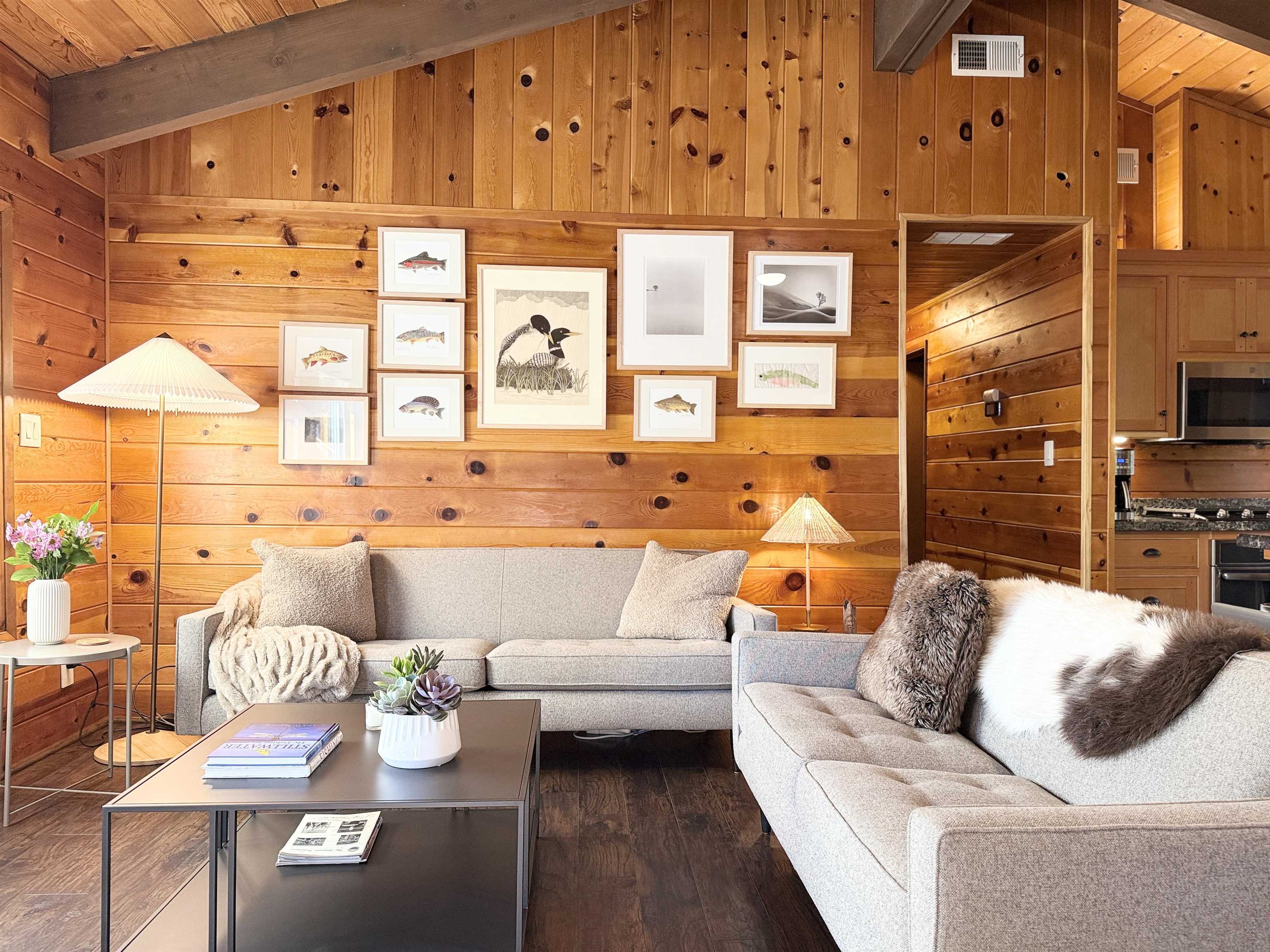 Lake Almanor, California 96137, United States, 3 Bedrooms Bedrooms, ,2 BathroomsBathrooms,Residential,Pending,155438