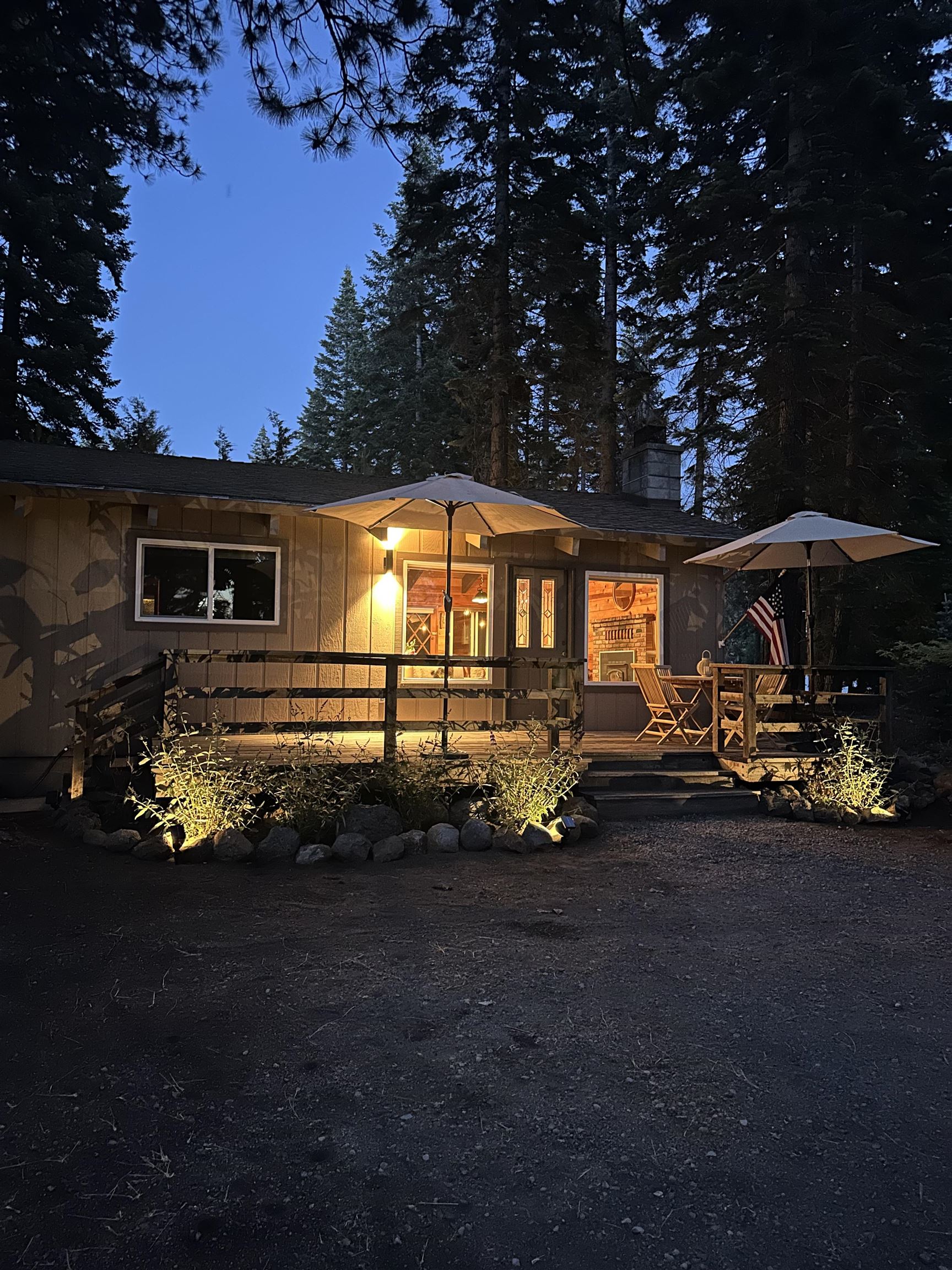 Lake Almanor, California 96137, United States, 3 Bedrooms Bedrooms, ,2 BathroomsBathrooms,Residential,Pending,155438