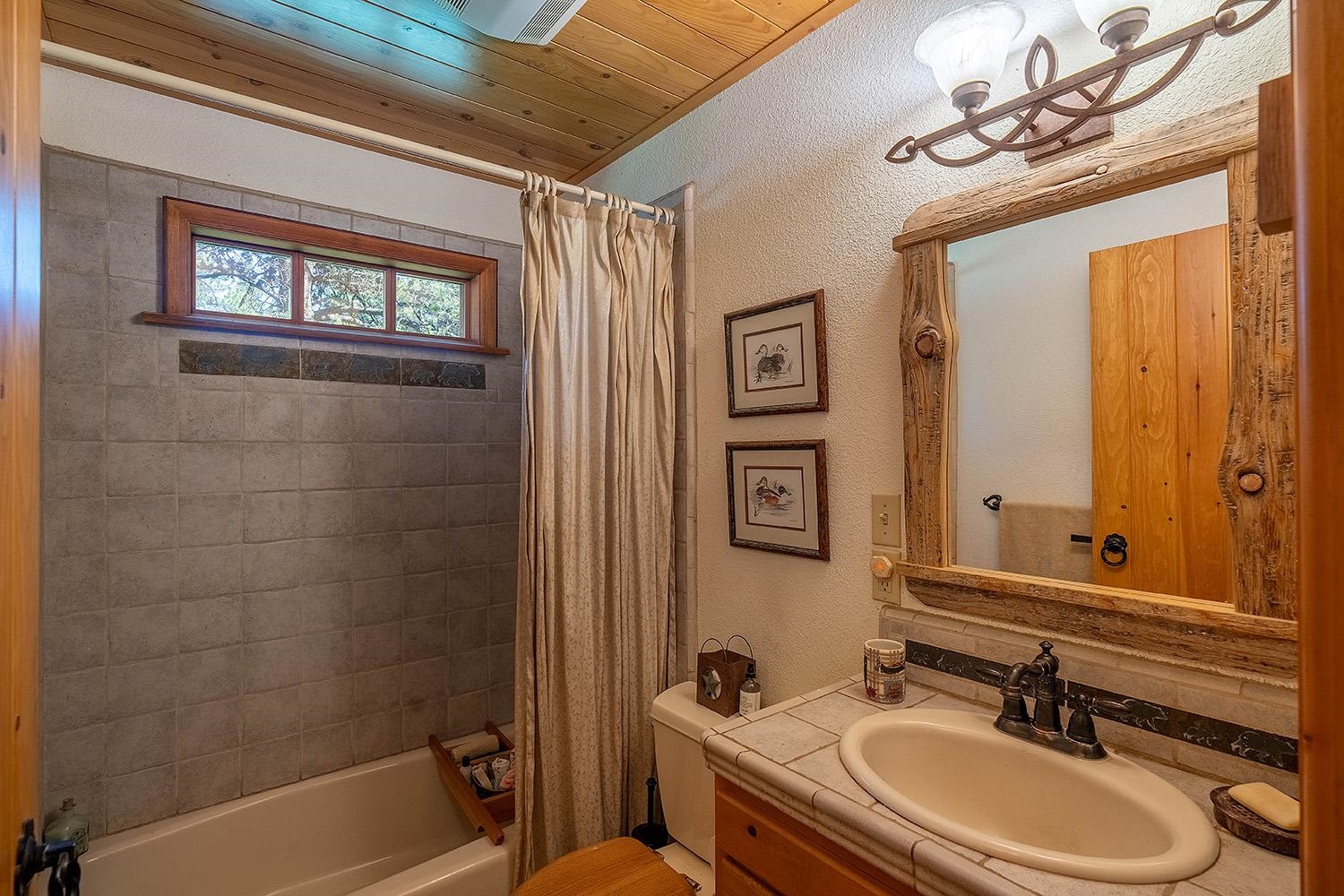 320 Independence Lake Road, Sierraville, New Mexico image 13