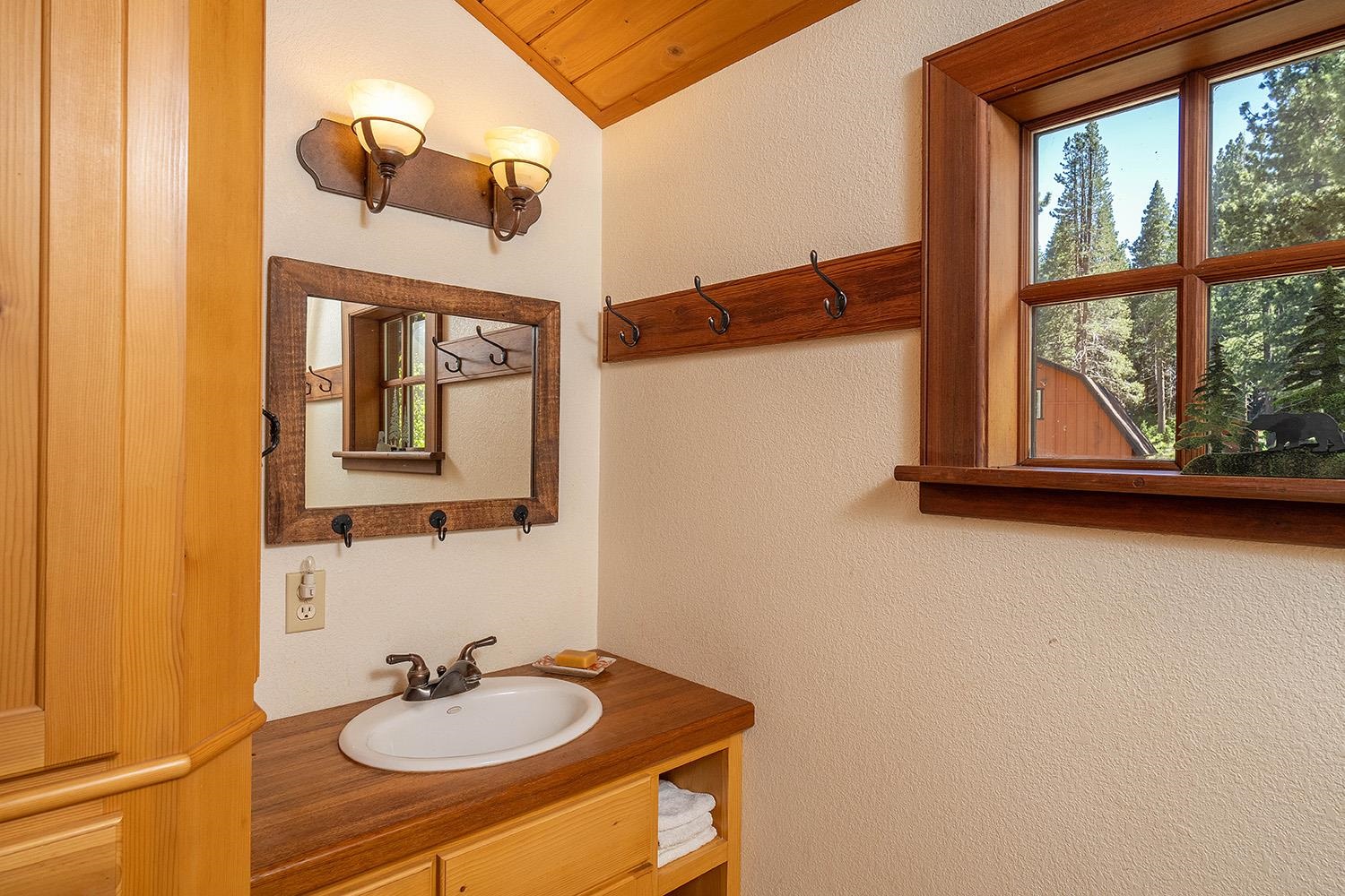 320 Independence Lake Road, Sierraville, New Mexico image 15