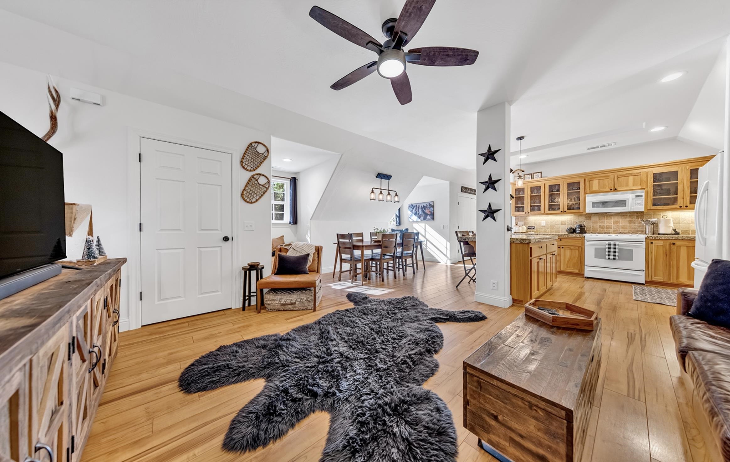 580 Wagon Road, Chesterfield, Texas image 10