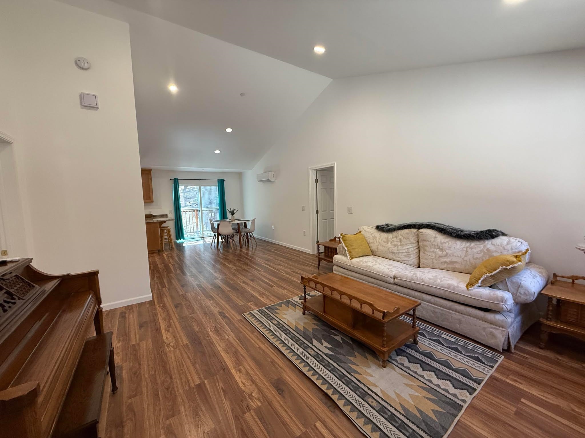 1840 Mourning Dove Lane, Clio, California image 2