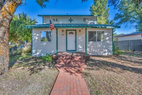 Homes For Sale - 604 Pine Street St<br/> Loyalton, CA 96122
