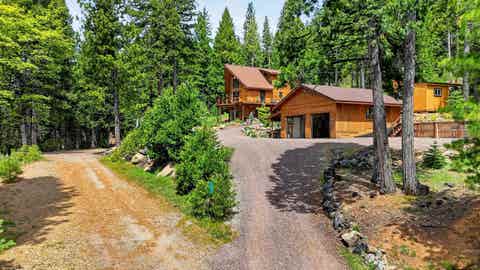 Homes For Sale - 7266 Highway 147<br/> Lake Almanor, CA 96137