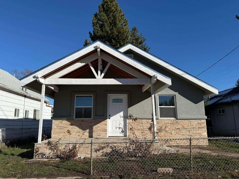 Homes For Sale - 221 Main Street St<br/> Portola, CA 96122