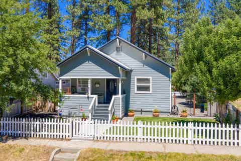 Apartment For Sale - 421 Nevada Street<br/> Portola, CA 96122