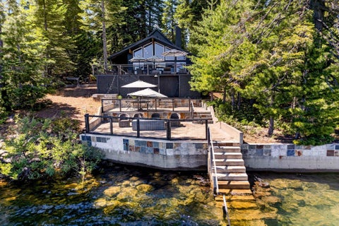 Homes For Sale - 830 Peninsula Drive Dr<br/> Lake Almanor, CA 96137