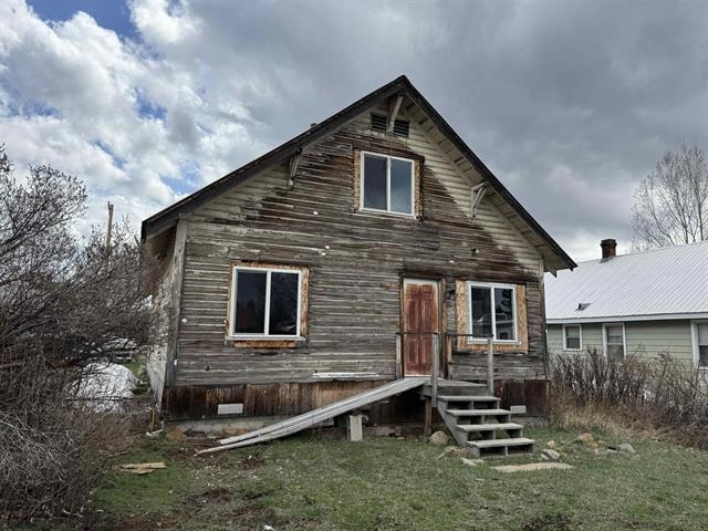 122 Fir Street