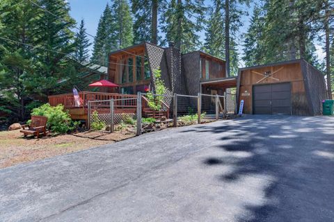 Apartment For Sale - 1327 Peninsula Drive Dr<br/> Lake Almanor, CA 96137