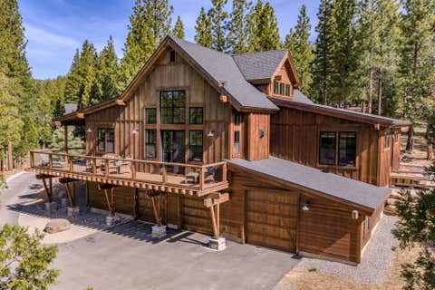 Homes For Sale - 85 Snowbush Way<br/> Plumas County, Portola, CA 96122
