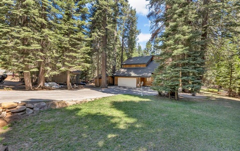 Homes For Sale - 1219 Lynx Road Rd<br/> Lake Almanor, CA 96137