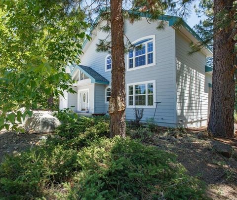 Homes For Sale - 147 Flint Way Way<br/> Lake Almanor, CA 96137
