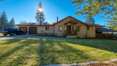 Homes For Sale - 2931 American Way Way<br/> Quincy, CA 95971