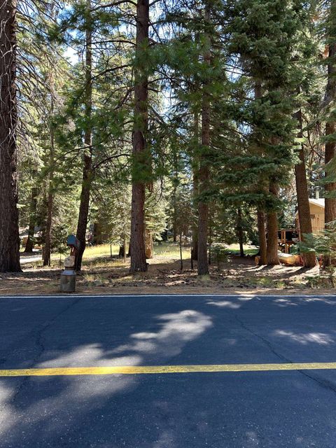 Vacant Land For Sale - 1276 Lassen View Drive Dr<br/> Lake Almanor, CA 96137