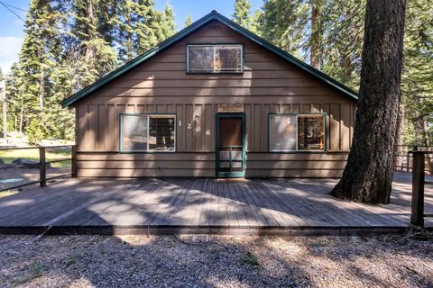 Homes For Sale - 1206 White Fir Trail Rd<br/> Plumas County, Lake Almanor, CA 96137