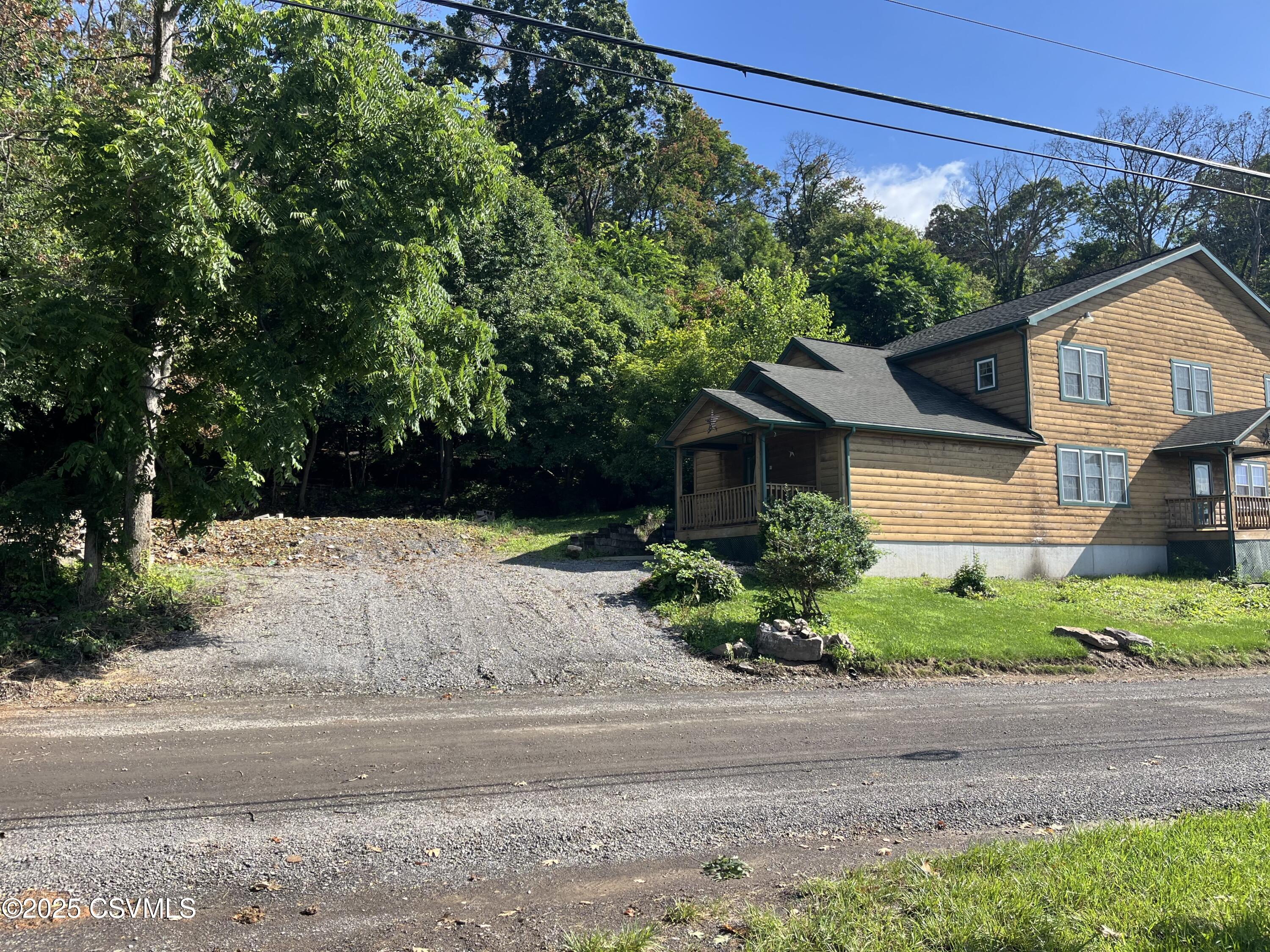729 HOOKIES GROVE Road