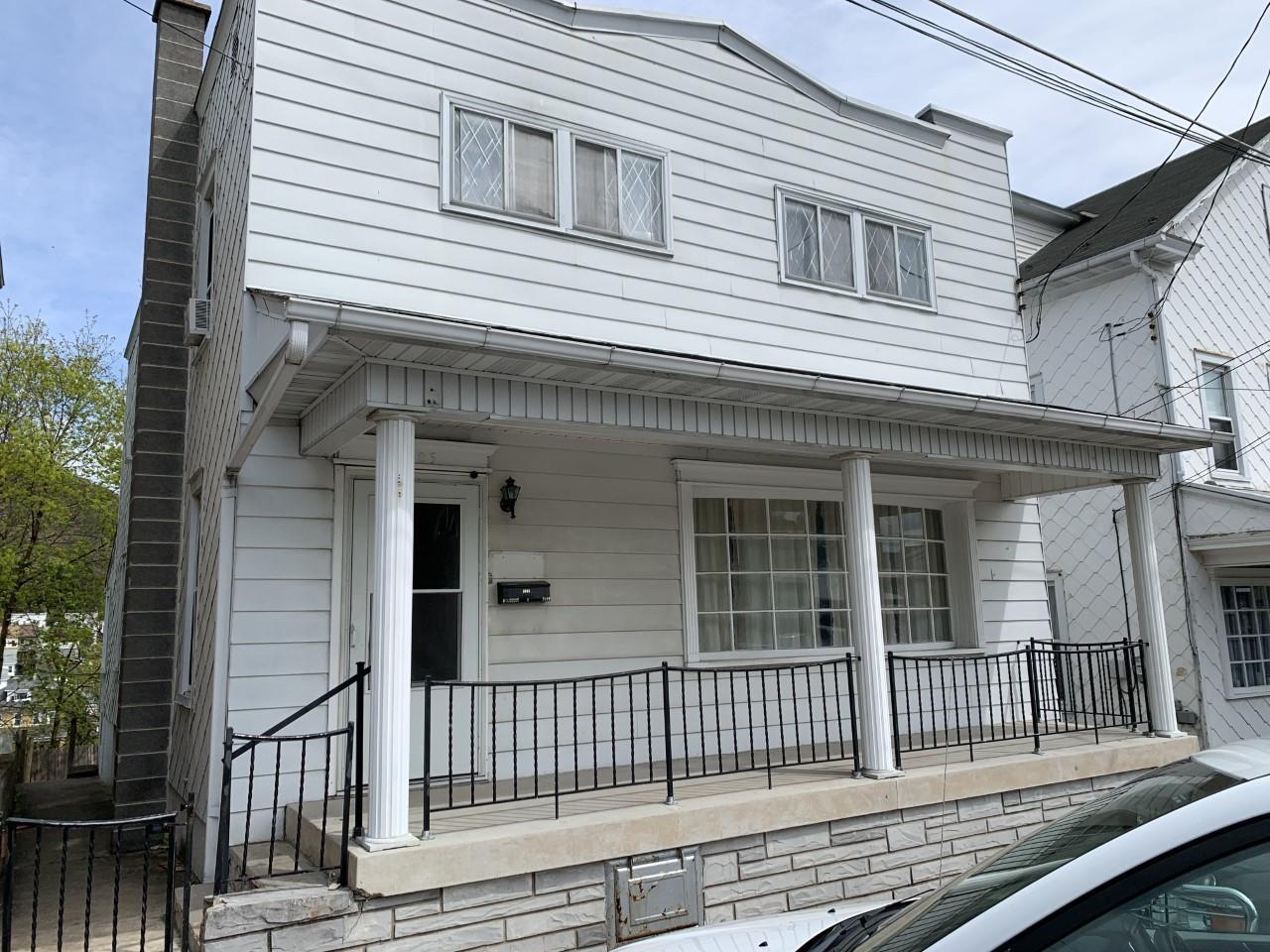 1005 W CHESTNUT Street, Coal Township, PA 17866 MLS 2087108