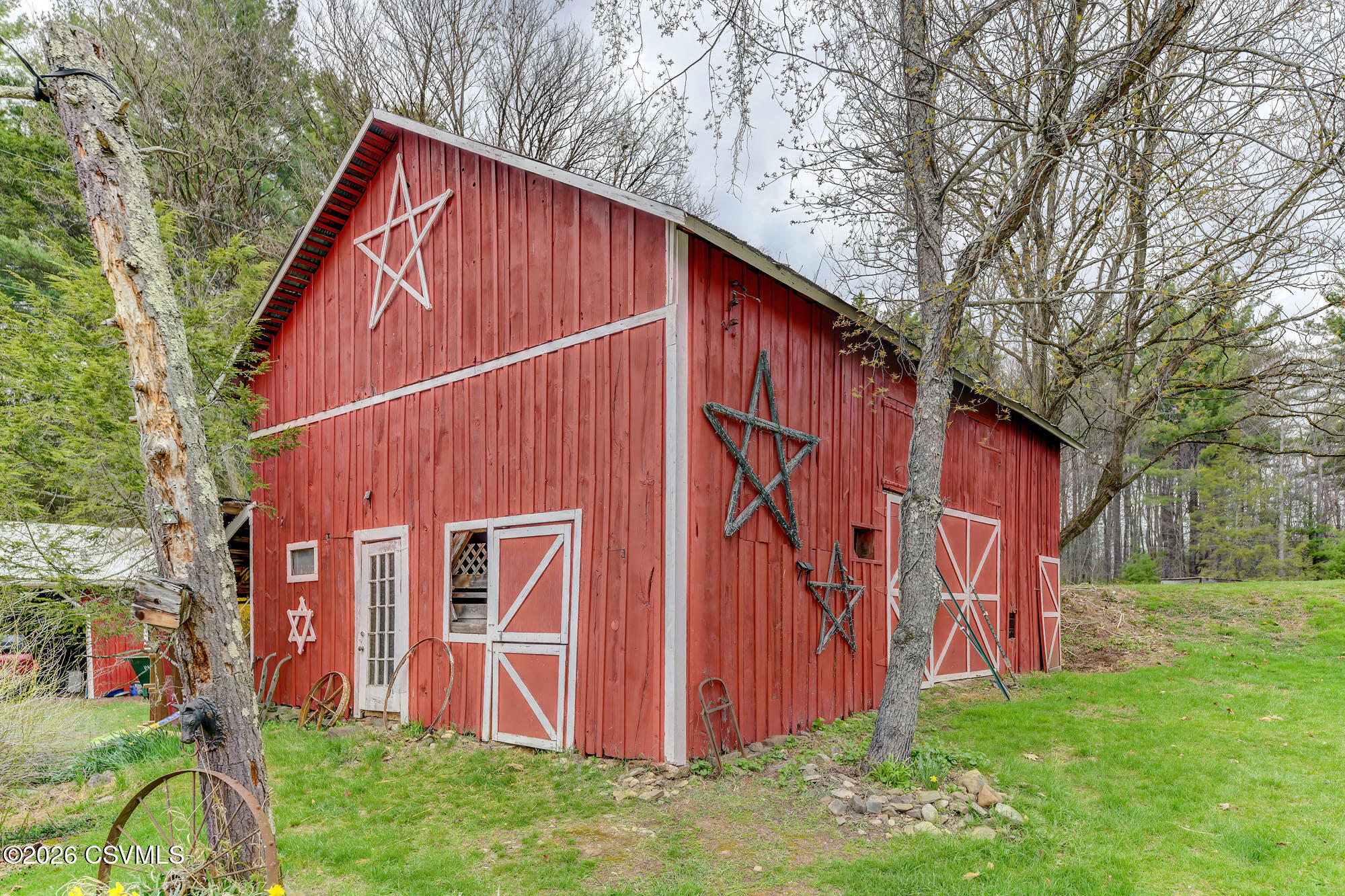 Properties 5 158 dotyville road