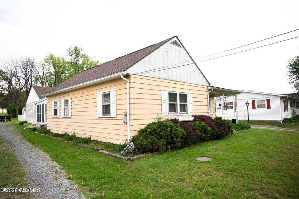 3950 river road
