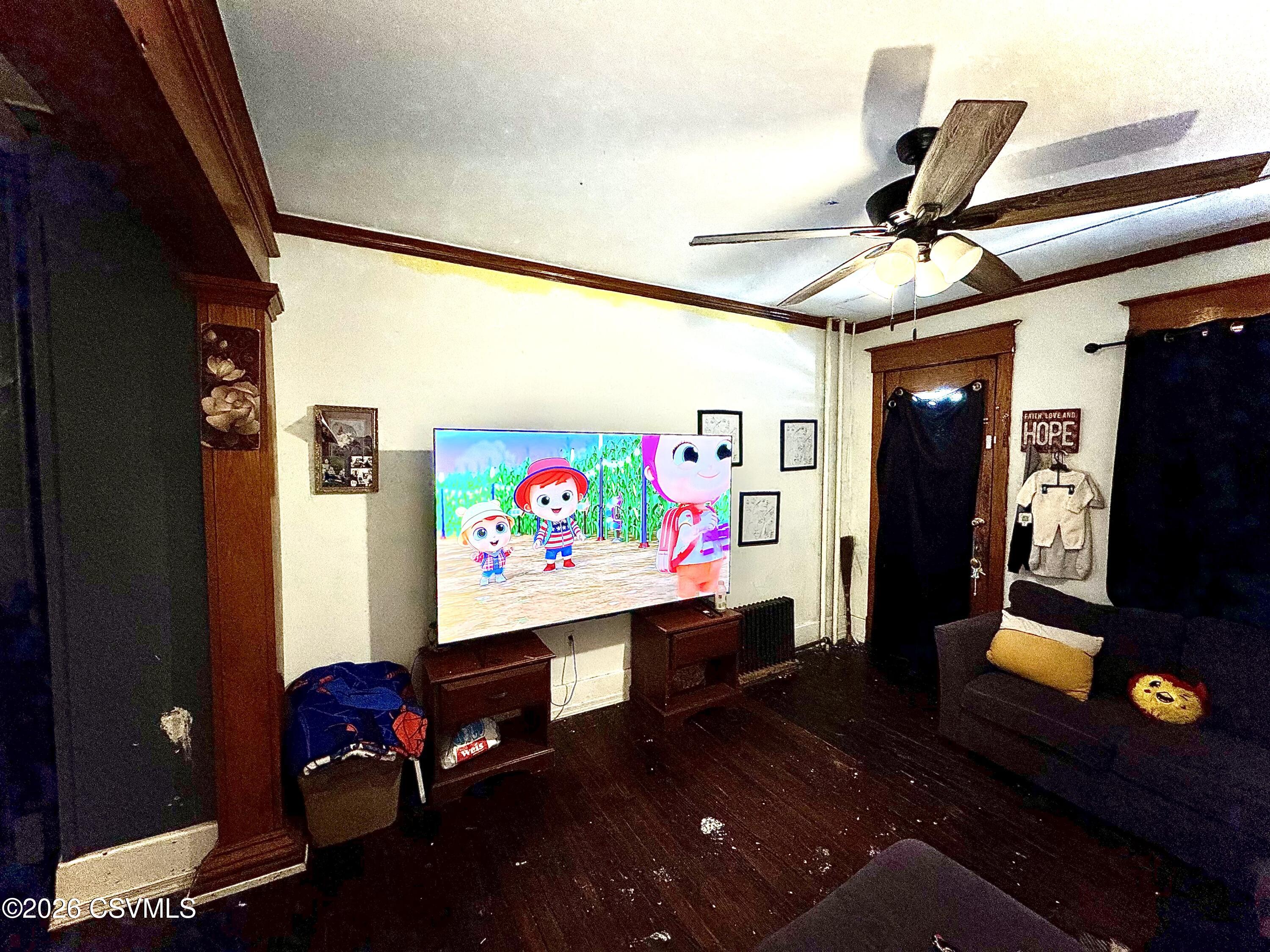 108 S SHAMOKIN Street