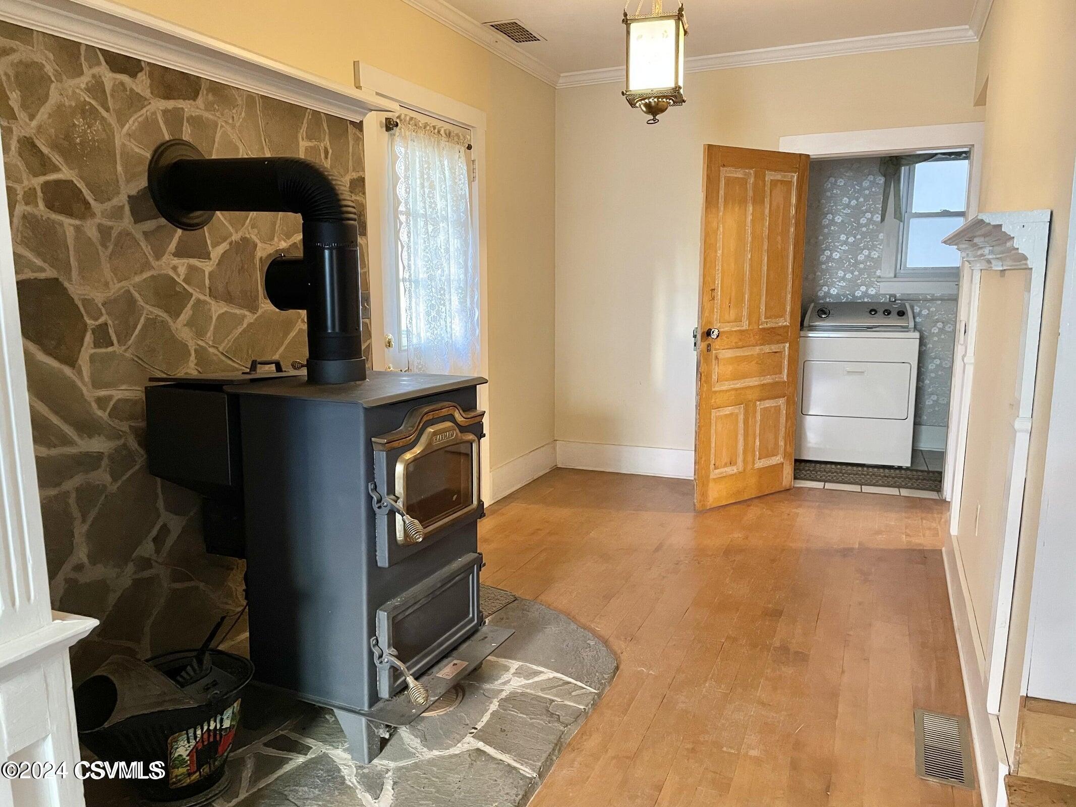 Mifflinburg, Pennsylvania 17844, United States, 4 Bedrooms Bedrooms, ,3 BathroomsBathrooms,Residential,Active,62731