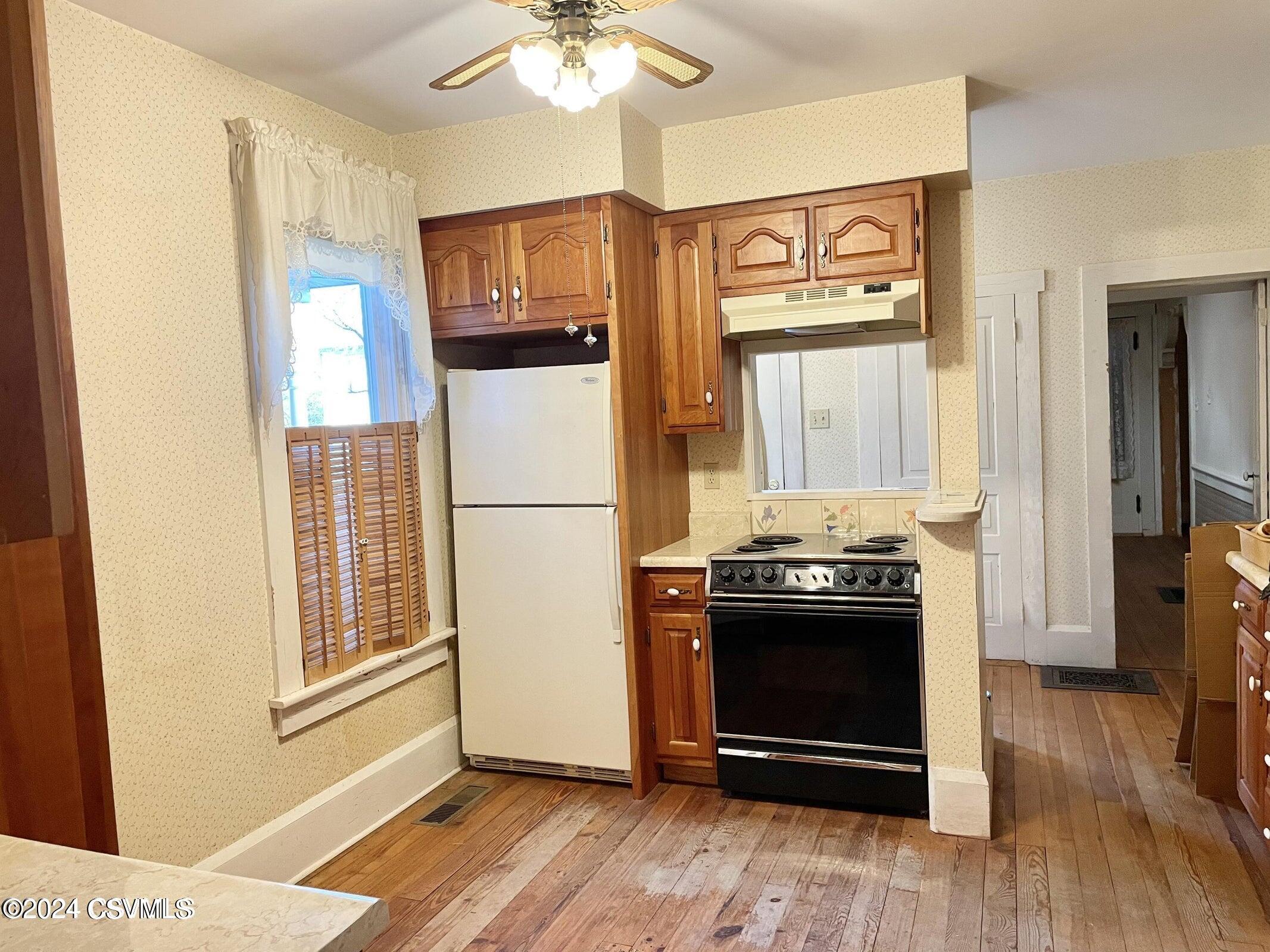 Mifflinburg, Pennsylvania 17844, United States, 4 Bedrooms Bedrooms, ,3 BathroomsBathrooms,Residential,Active,62731