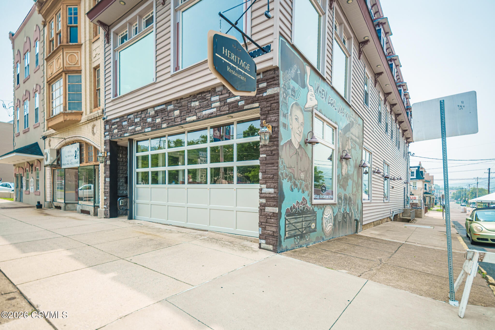 52 N MARKET Street