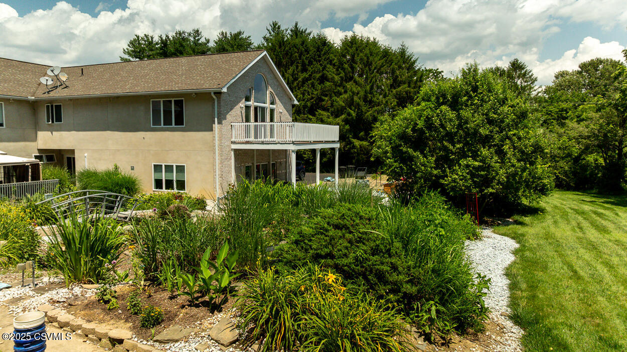 6811 KEEFERS Lane