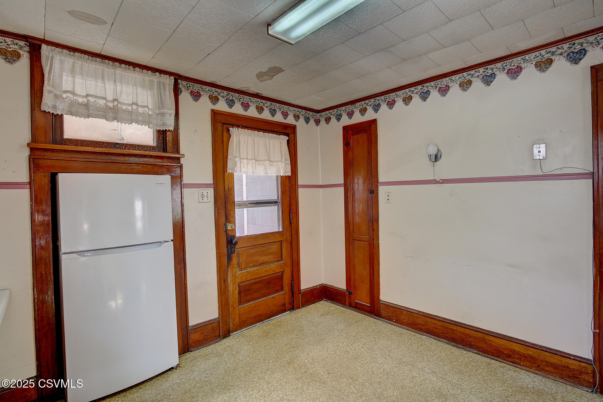 Bloomsburg, Pennsylvania 17815, United States, 3 Bedrooms Bedrooms, ,2 BathroomsBathrooms,Residential,Active,224066