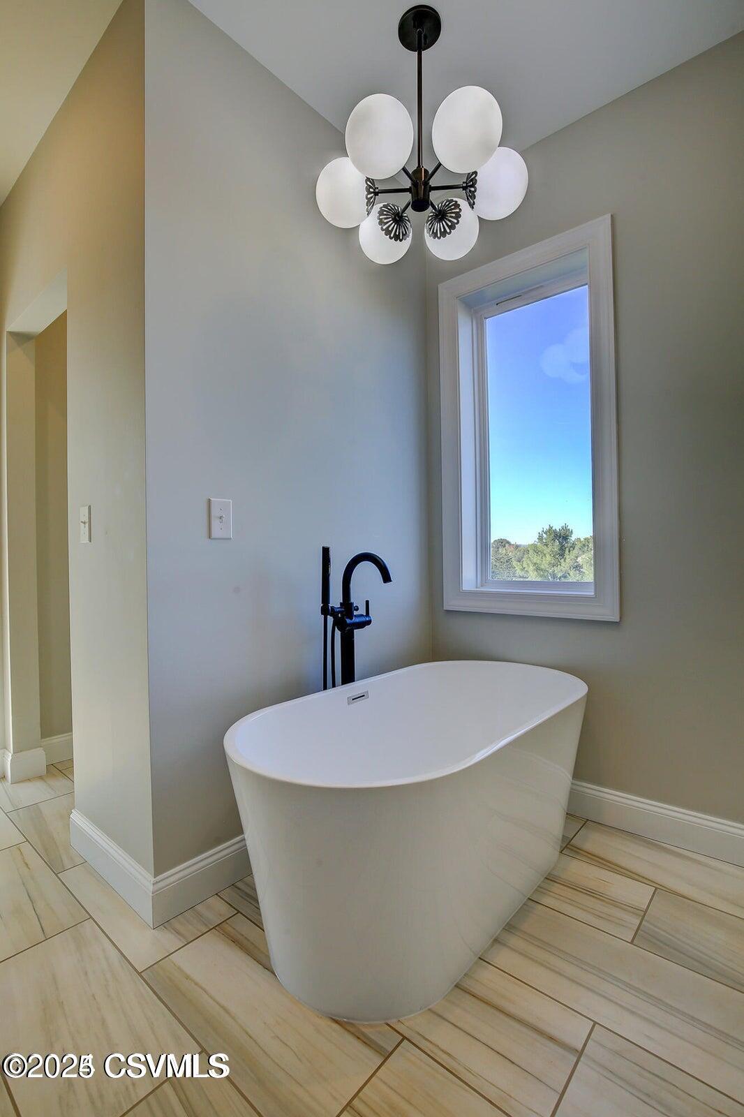 Lewisburg, Pennsylvania 17837, United States, 4 Bedrooms Bedrooms, ,3 BathroomsBathrooms,Residential,Active,177559