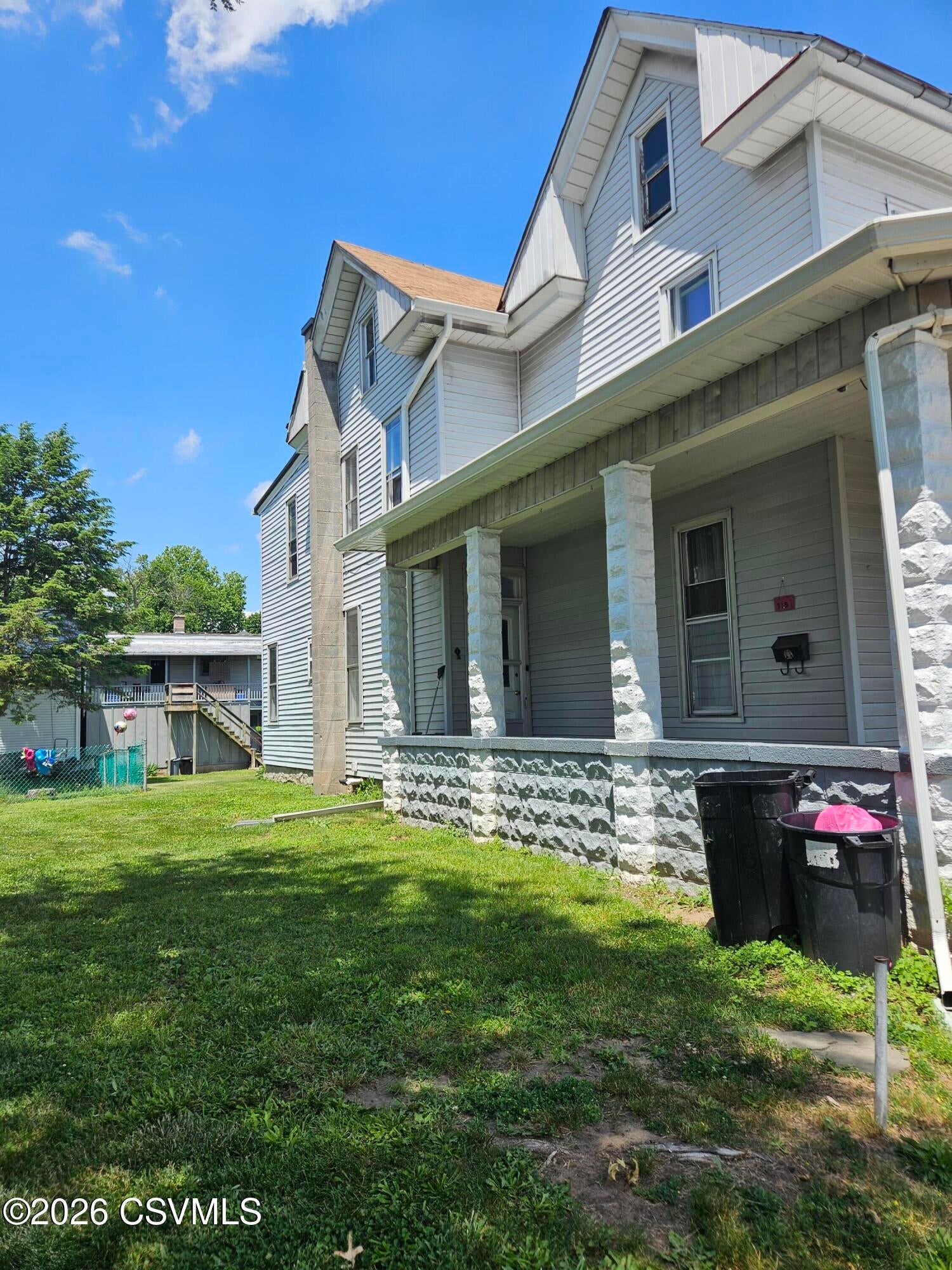 319 HEPBURN Street