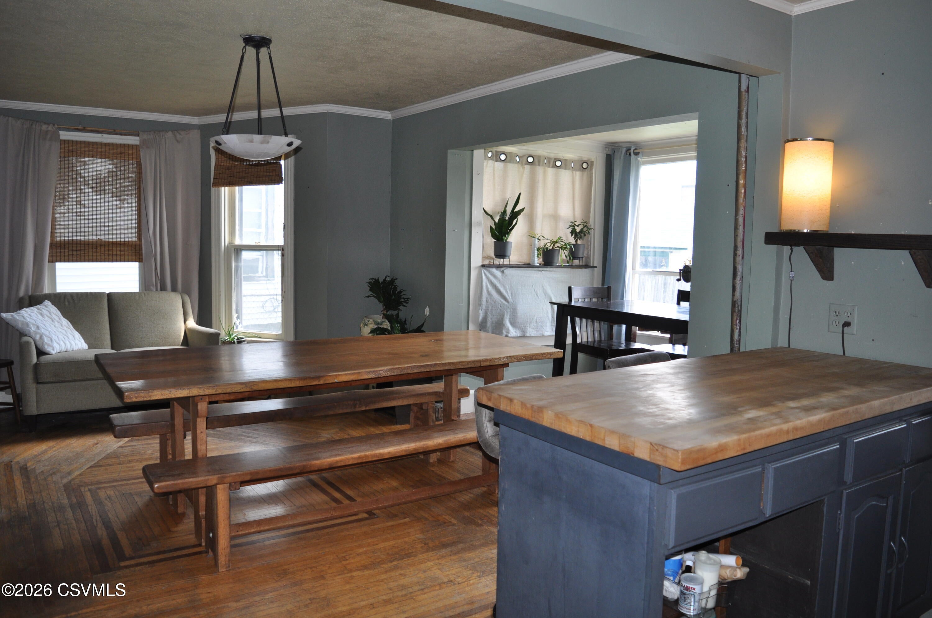 240 e 5th street
