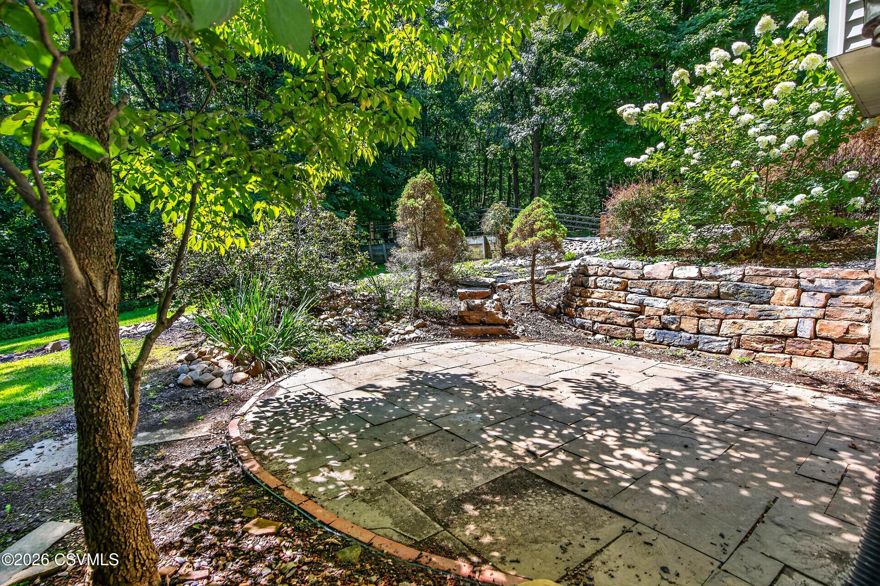 680 tall oak lane