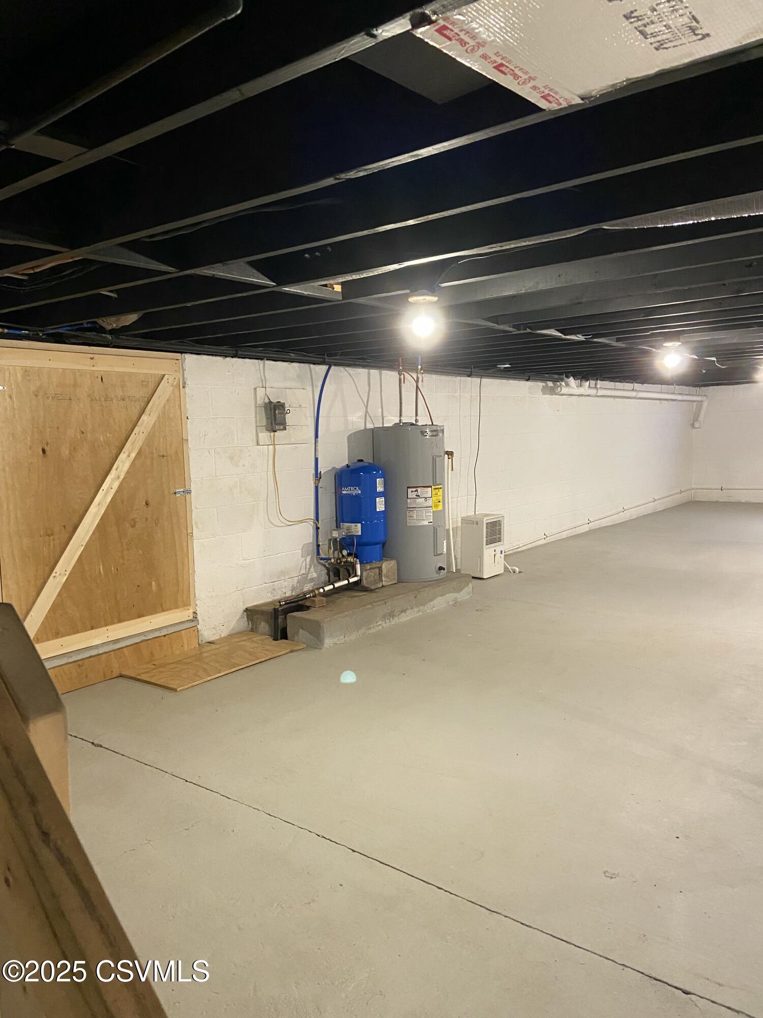 Lewisburg, Pennsylvania 17837, United States, 3 Bedrooms Bedrooms, ,2 BathroomsBathrooms,Residential,Active,79349