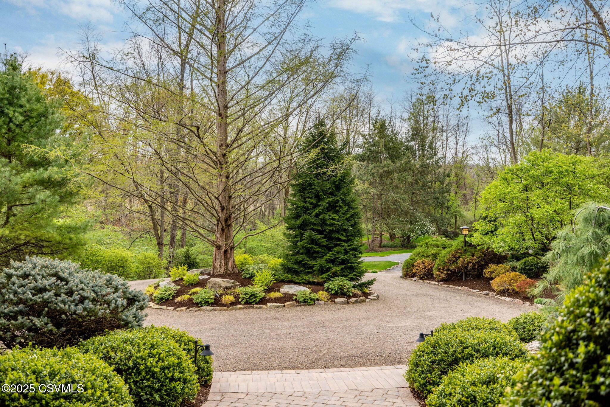 225 MOSER Lane