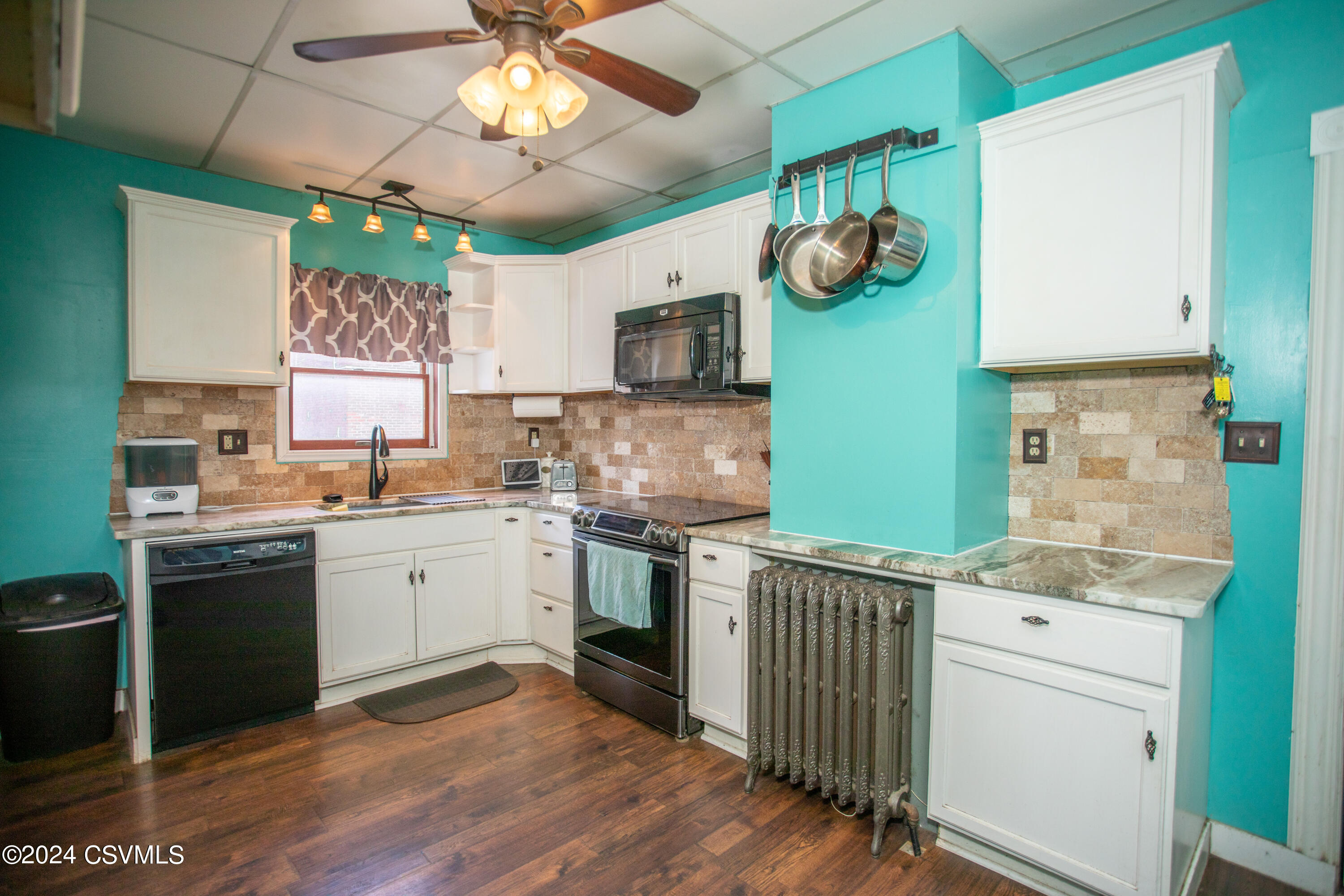 Danville, Pennsylvania 17821, United States, 3 Bedrooms Bedrooms, ,2 BathroomsBathrooms,Residential,Active,56939