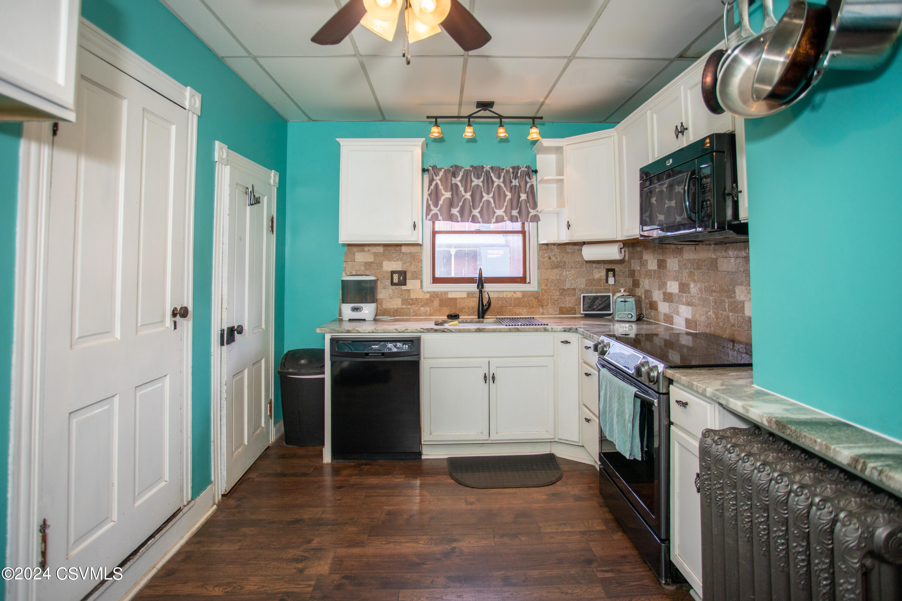 Danville, Pennsylvania 17821, United States, 3 Bedrooms Bedrooms, ,2 BathroomsBathrooms,Residential,Active,56939