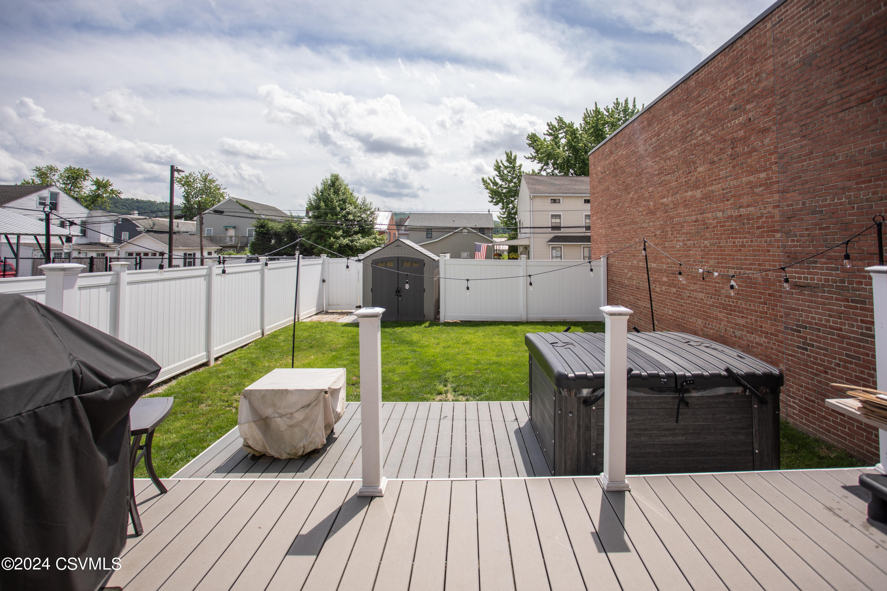 Danville, Pennsylvania 17821, United States, 3 Bedrooms Bedrooms, ,2 BathroomsBathrooms,Residential,Active,56939