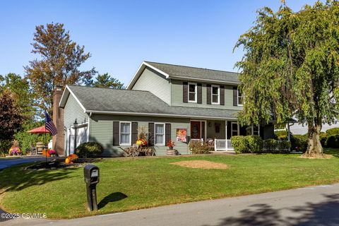 Properties 100 318 LOCUST Lane Danville PA 17821